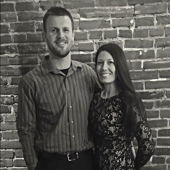 Meet your Posher, Candice - Picture 1 of 1